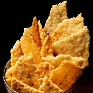 Cheese garlic crackers