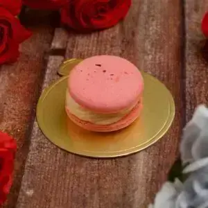 Rose Macaron