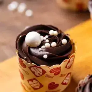 Vanilla centrefilled cupcake with chocolate filling