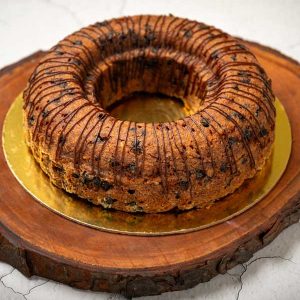 Wholewheat Banana Cake with Chocolate chip on top
