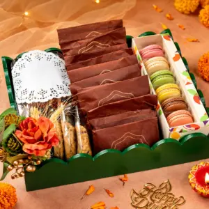 Emerald Bounty Diwali gift hamper
